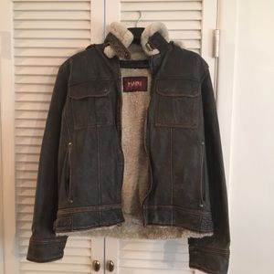 NEW- Wilsons Genuine Leather Jacket- Size-L